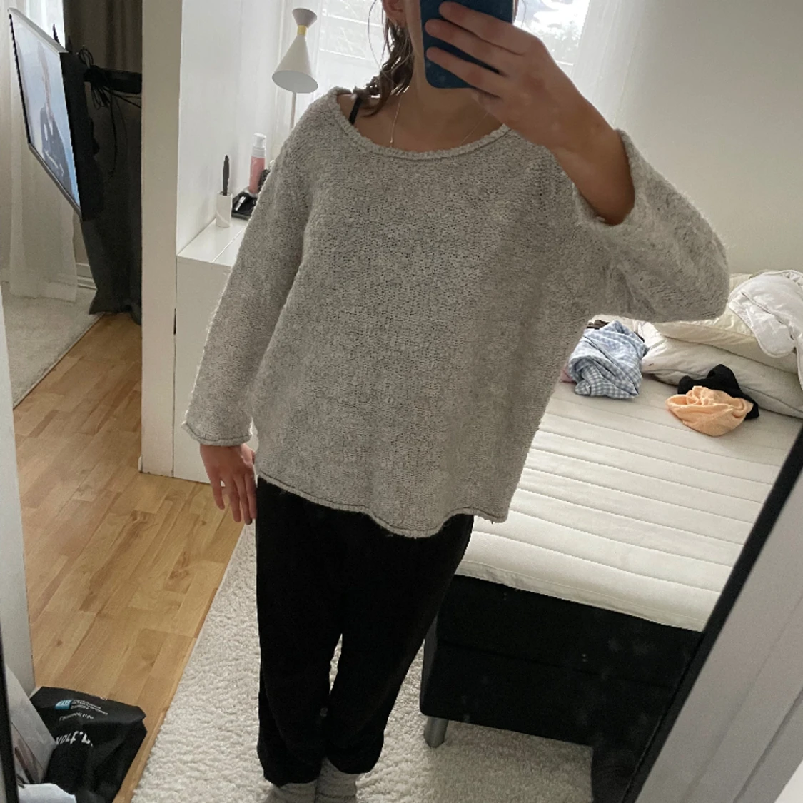 Beige stickad tröja - 90