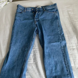 Loose dit jeans - Gillar inte dom så säljer använt cirka 3 gånger