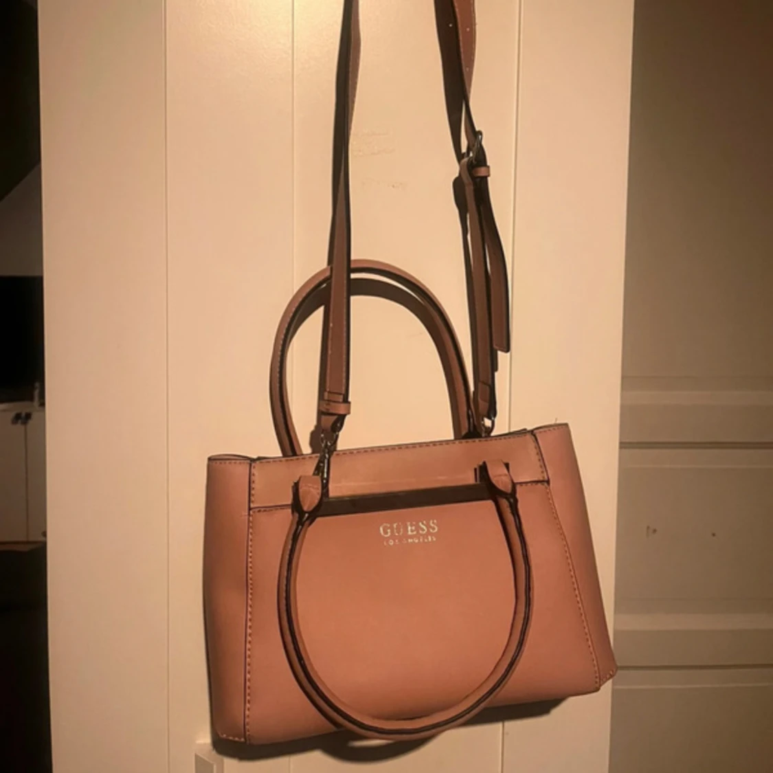 Guess handväska
