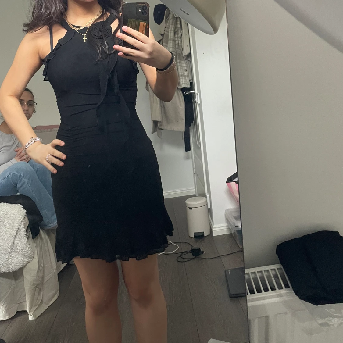 Vacker svart klänning från Shein - 90
