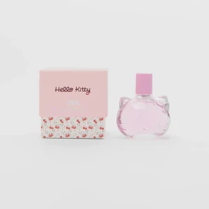 Hello kitty perfume 🐱💗 - änvänt Max 1-4ggr!(bra form inte skadad och repor på glaset.)