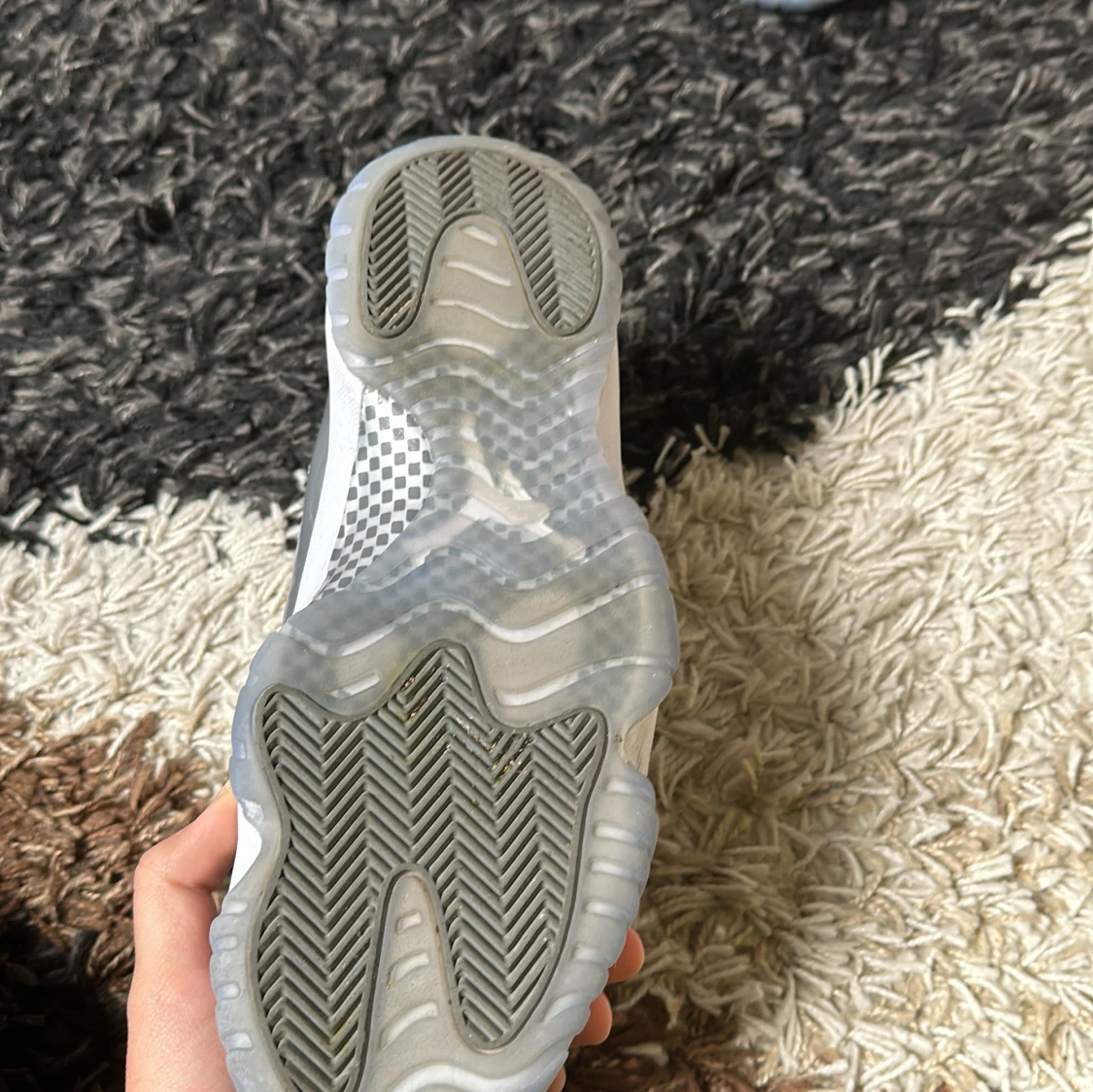 Jorden 11 cool grej  - 91