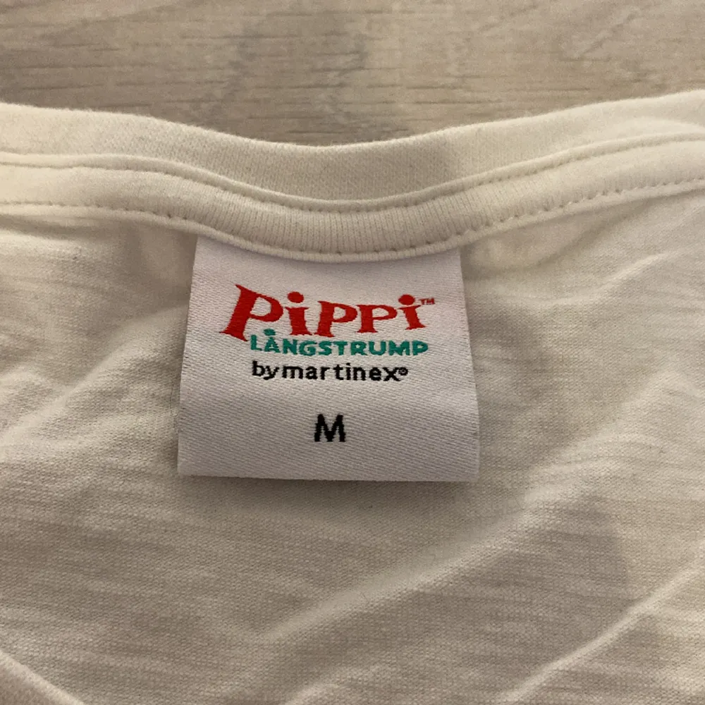 En Pippi långstrump tröja.  I storlek M. Nytt skick✨. T-shirts.