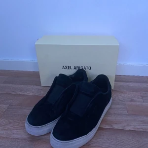 Arigato - Letar byte!dem är i 39 letar efter likadana i 36