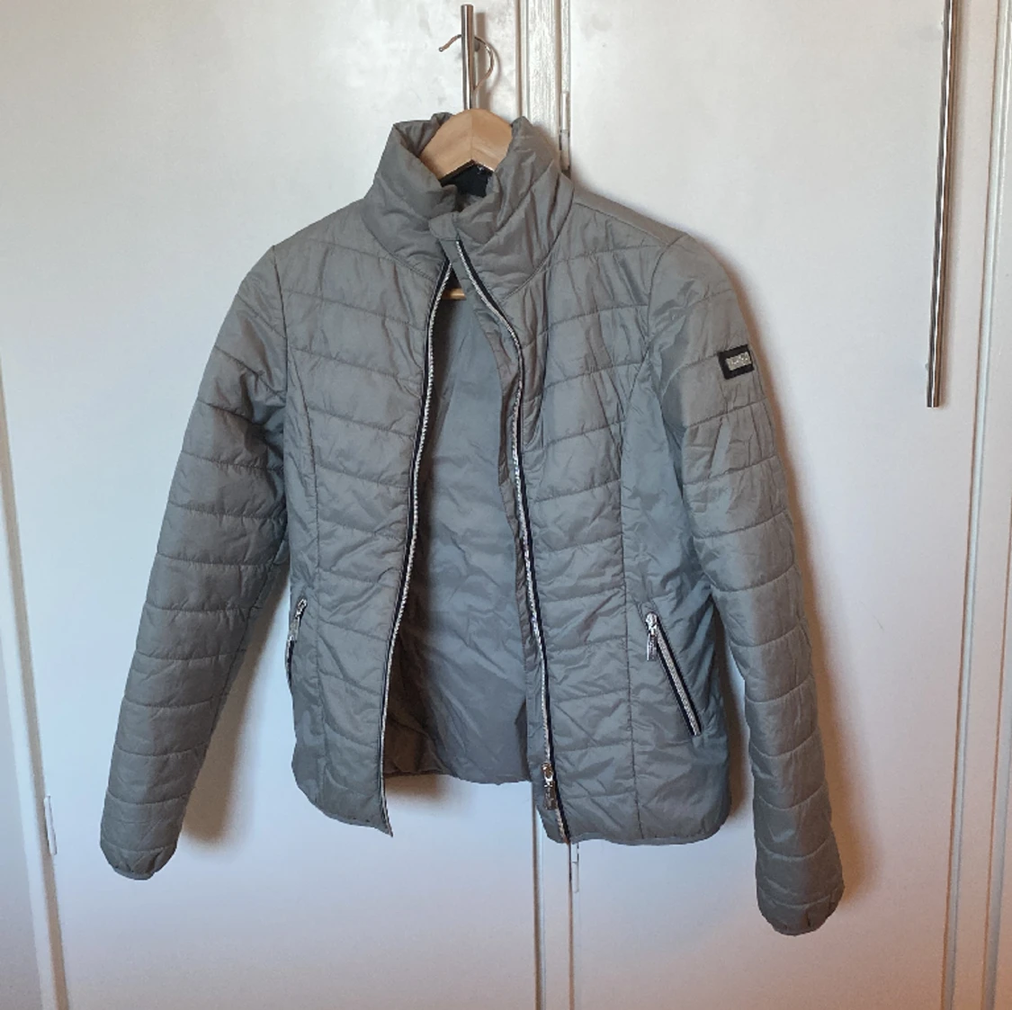 Light weight jacket!