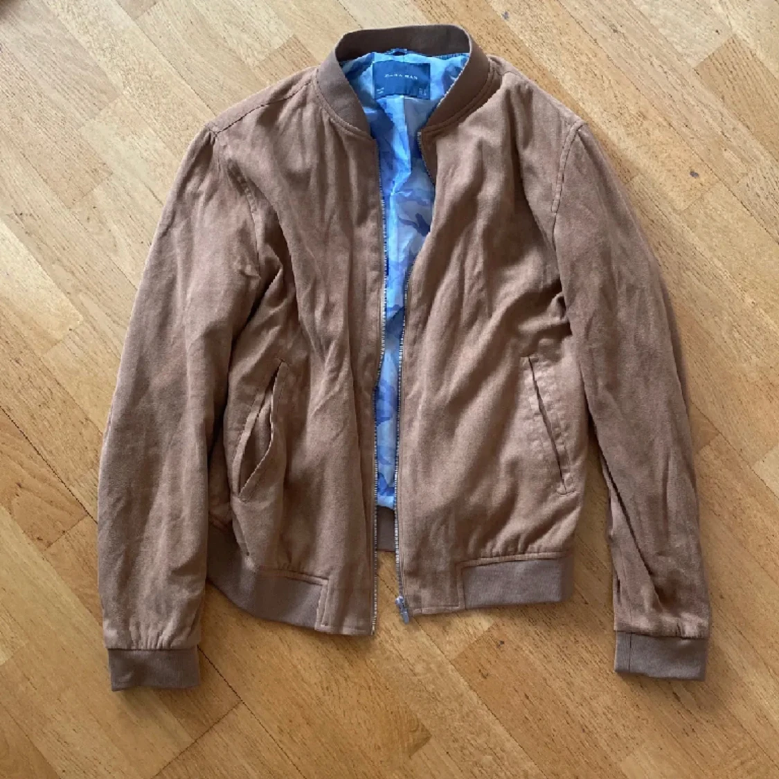 Faux suede jacket mockajacka Zara