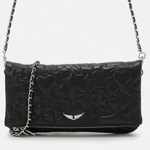 Zadig väska - säljer min limted edition väska från Zadig. Har haft den ett år men den är j bra skick trots användning🪩