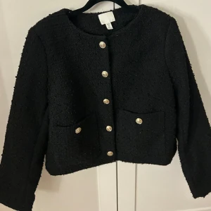 Jacka från HM - Snygg jacka från HM, strl 36. 