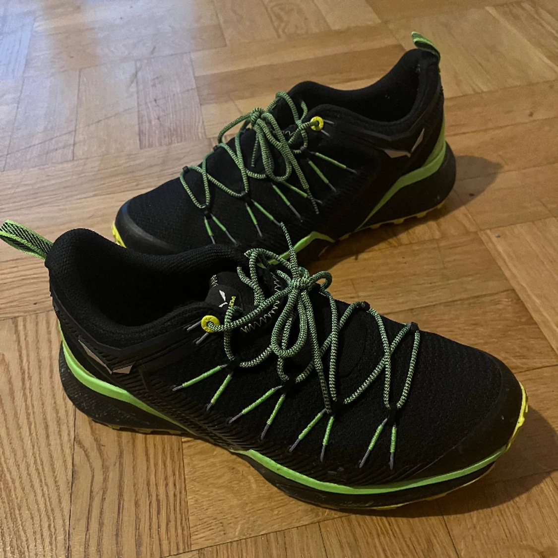 Gå/vandrings skor 40