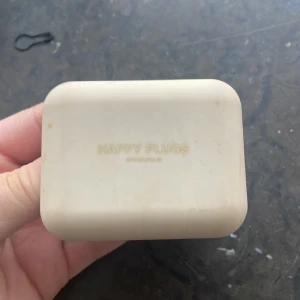 Hörlurar  - Happy plugs Stockholm. Från början ca 600kr mitt pris 150