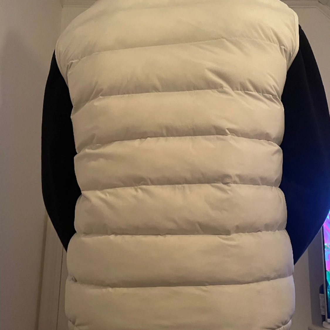 Four Hands Luxury  - 90