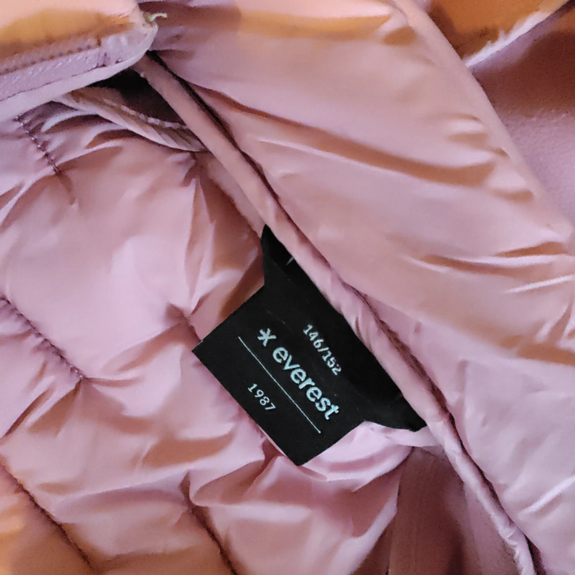 Fin ljusrosa Everest jacka - 91