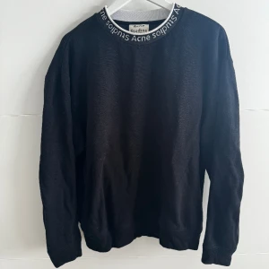 Tröja från Acne Studios - En snygg tröja från Acne studios! 
