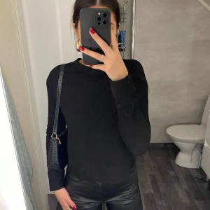 Tröja - Passar xs/s✨