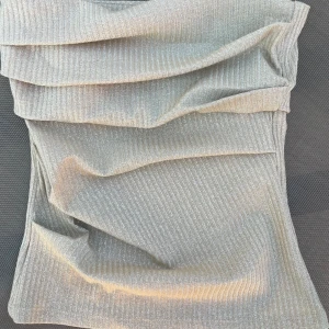 Guldbeige bandautopp Zara - Så fin oanvänd topp