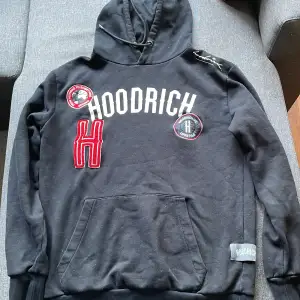 Hoodrich pacific hoodie Säljs inte längre  Vill sälja min hoodie då jag inte använder längre Storlek S men passar som Xs 