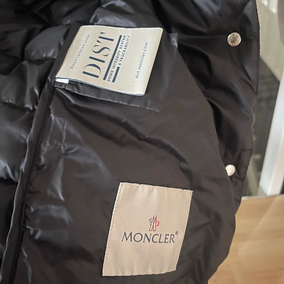 Moncler väst  - 91