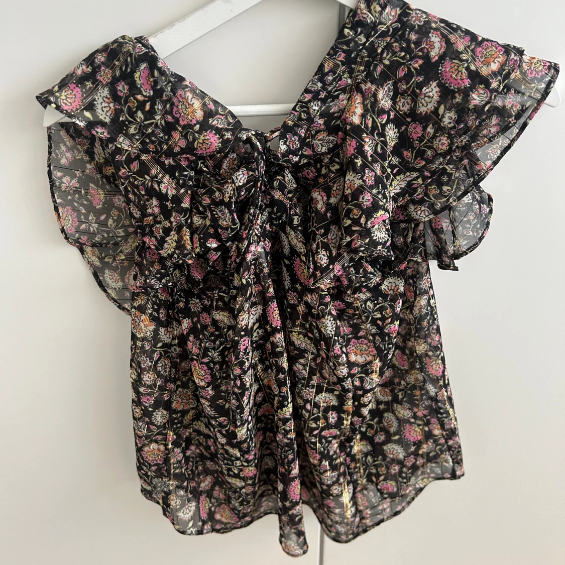 Mönstrad blus  - 90