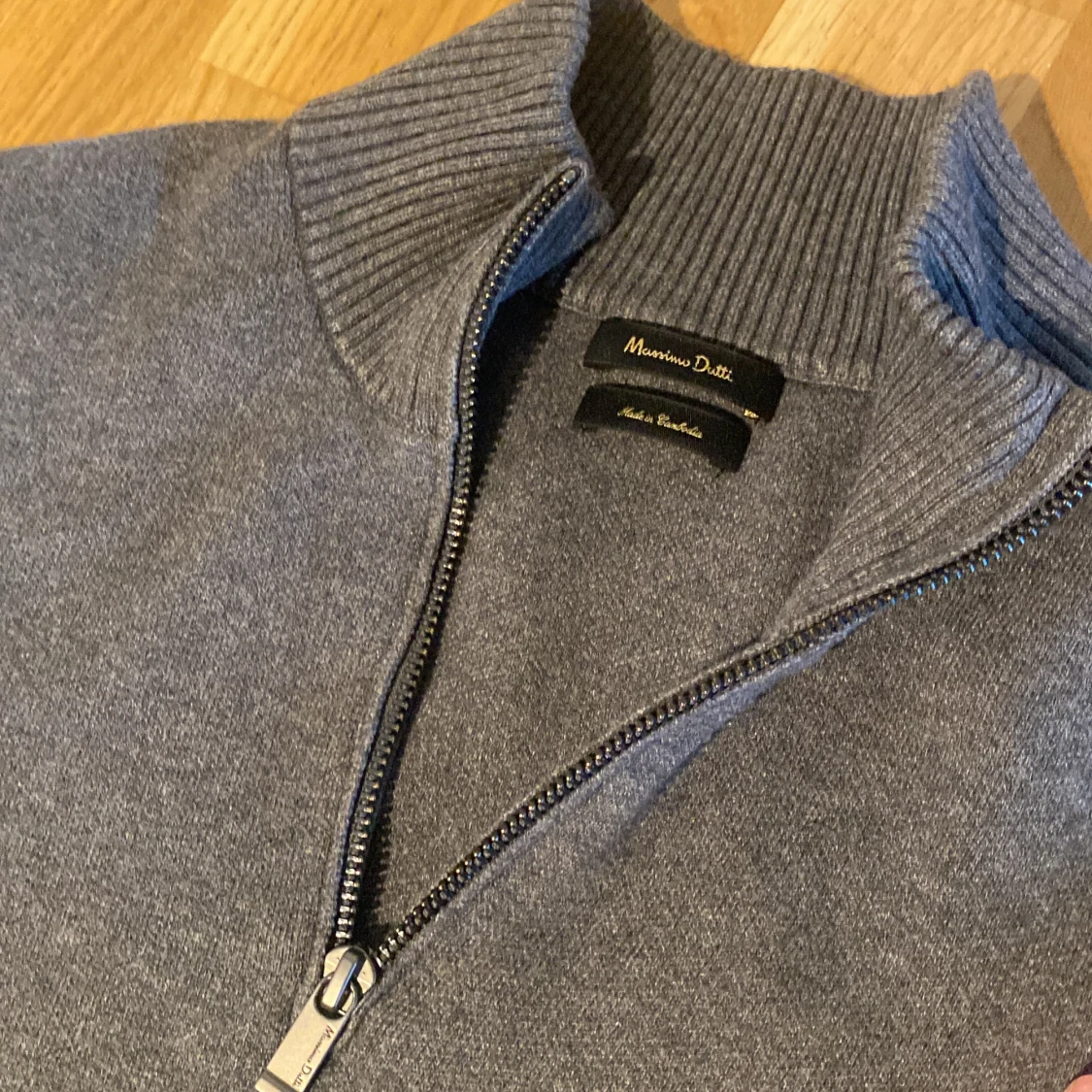 Massimo dutti tröja - 90