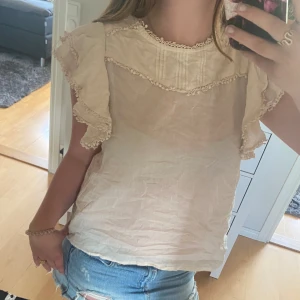 Mango ljusrosa/beige/aprikos blus - Aldrig använd!!