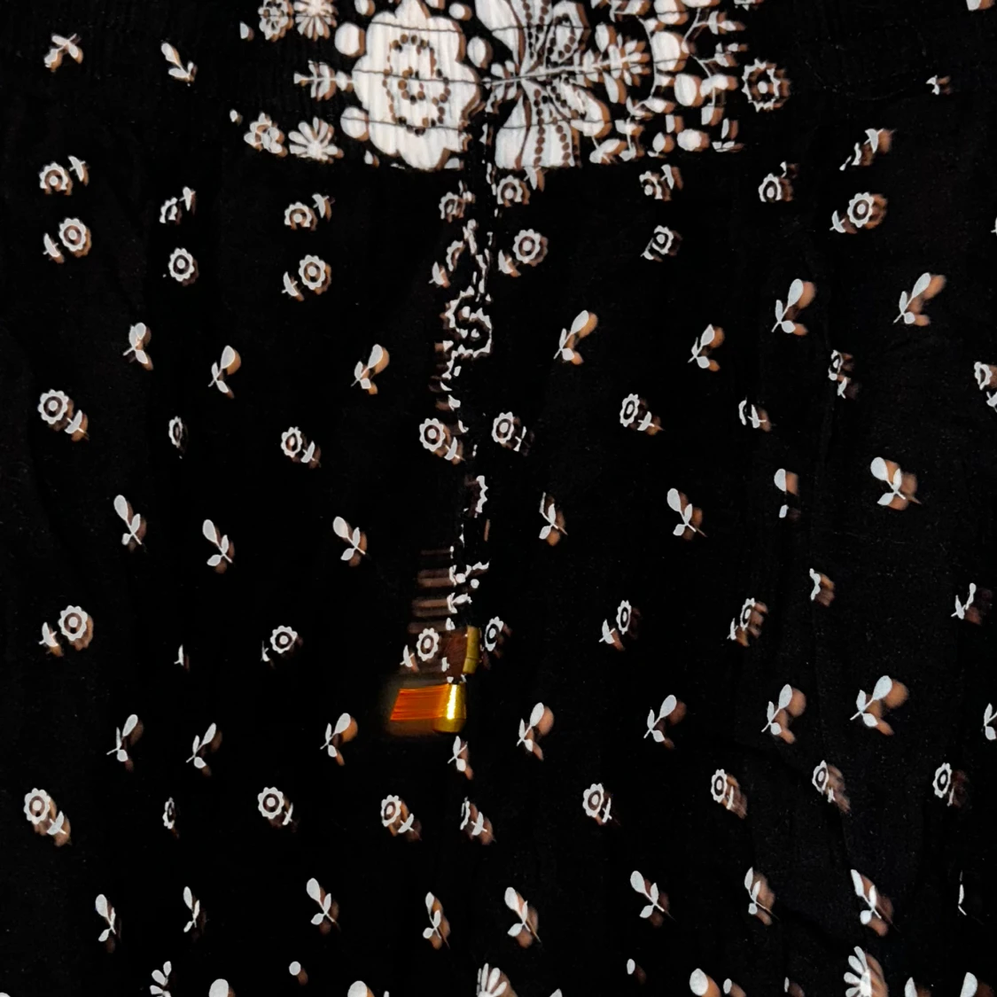 Svartvita short - 91