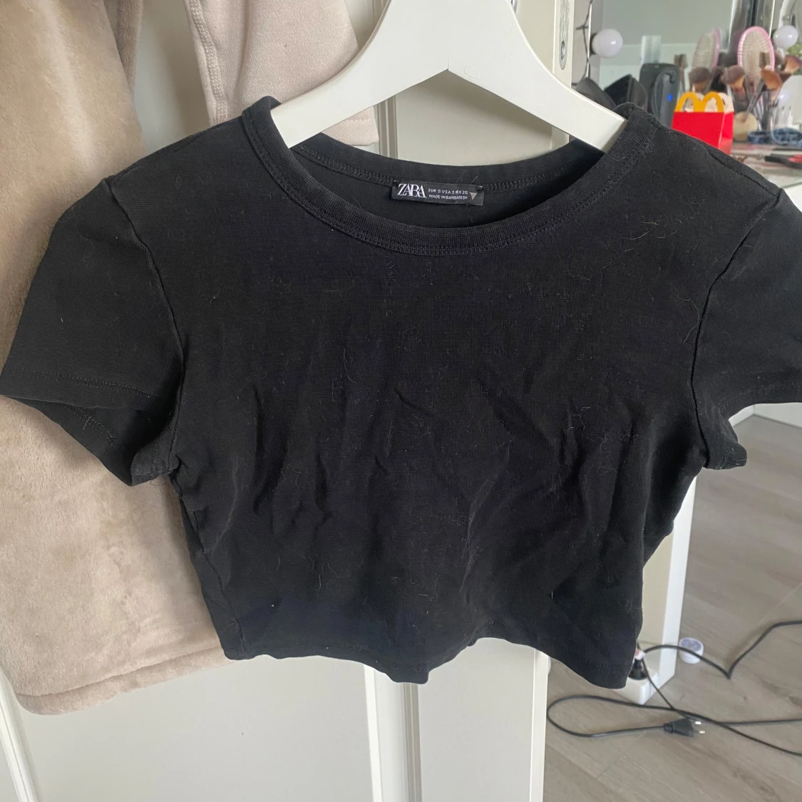 Svart croppad topp från Zara