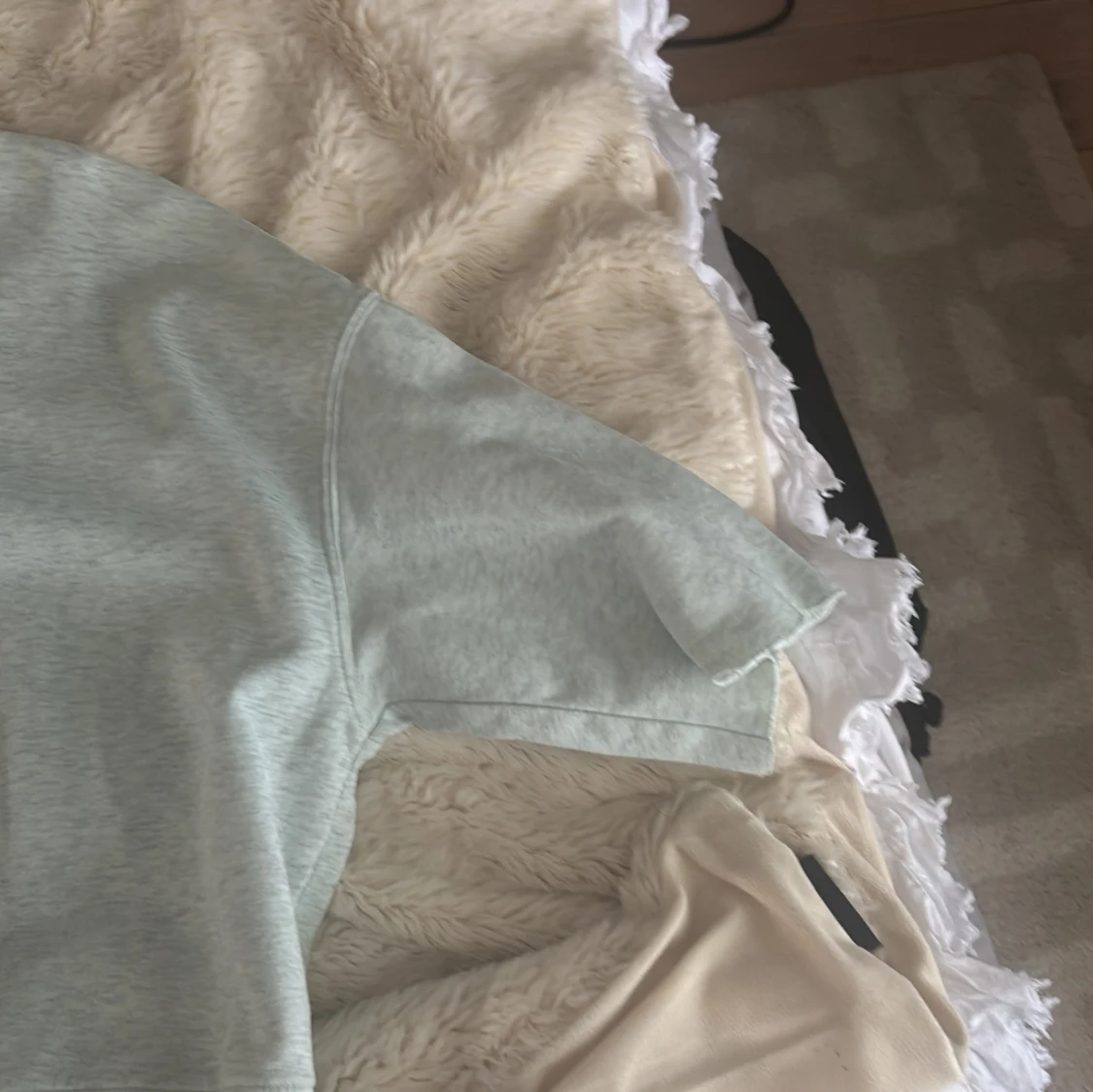 Ljusgrå  sweatshirt - 1