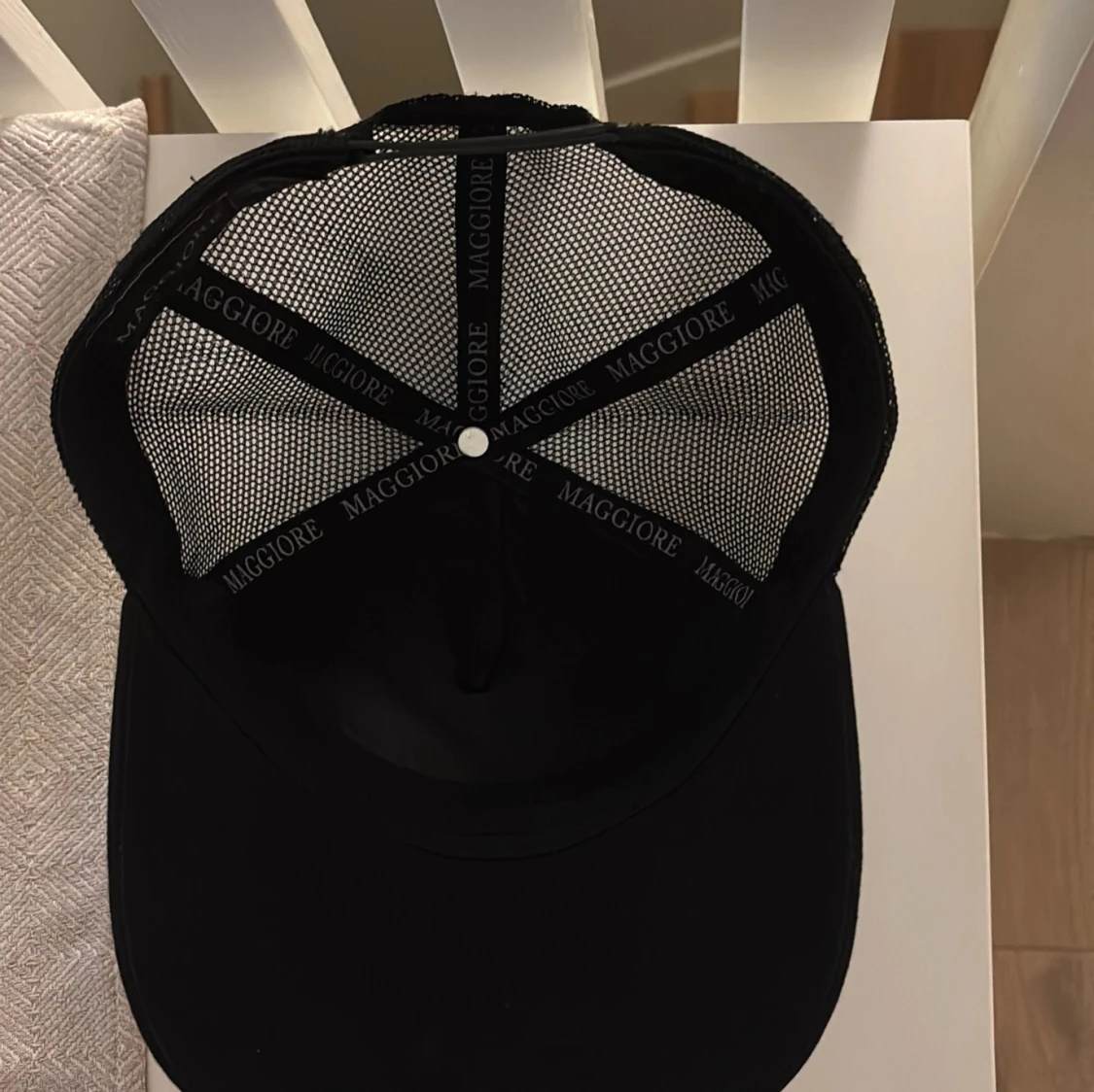 Svart Maggiore keps  - 91