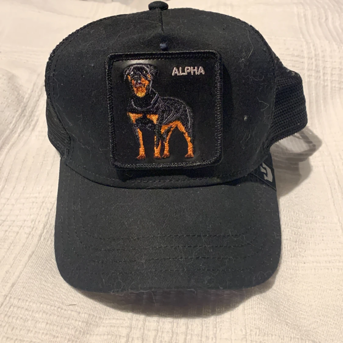 Svart keps The Farm Alpha Rottweiler