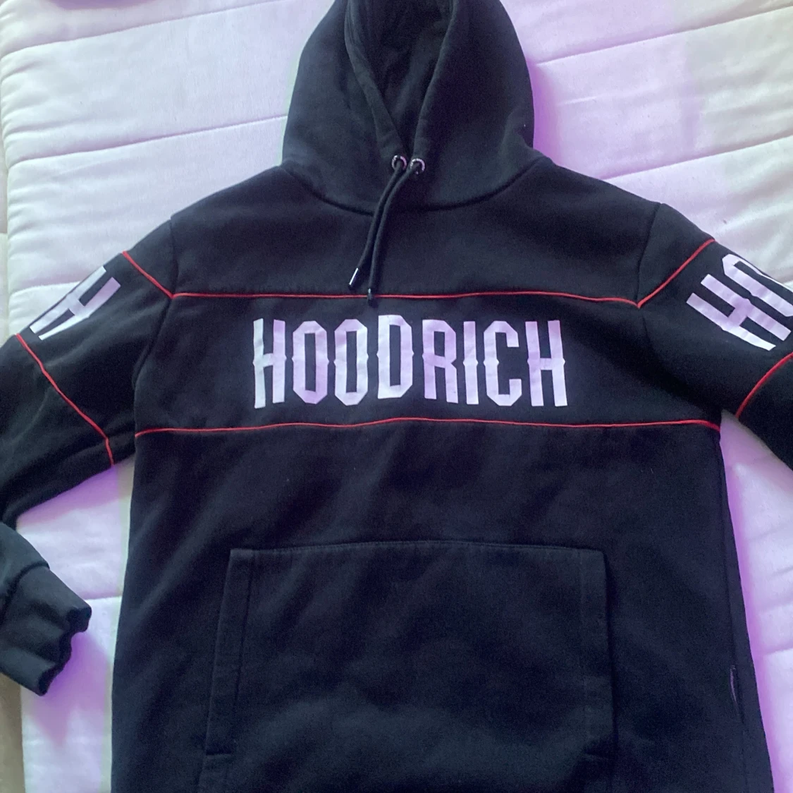 Svart HOODRICH hoodie tracksuit  med röd detalj - 2