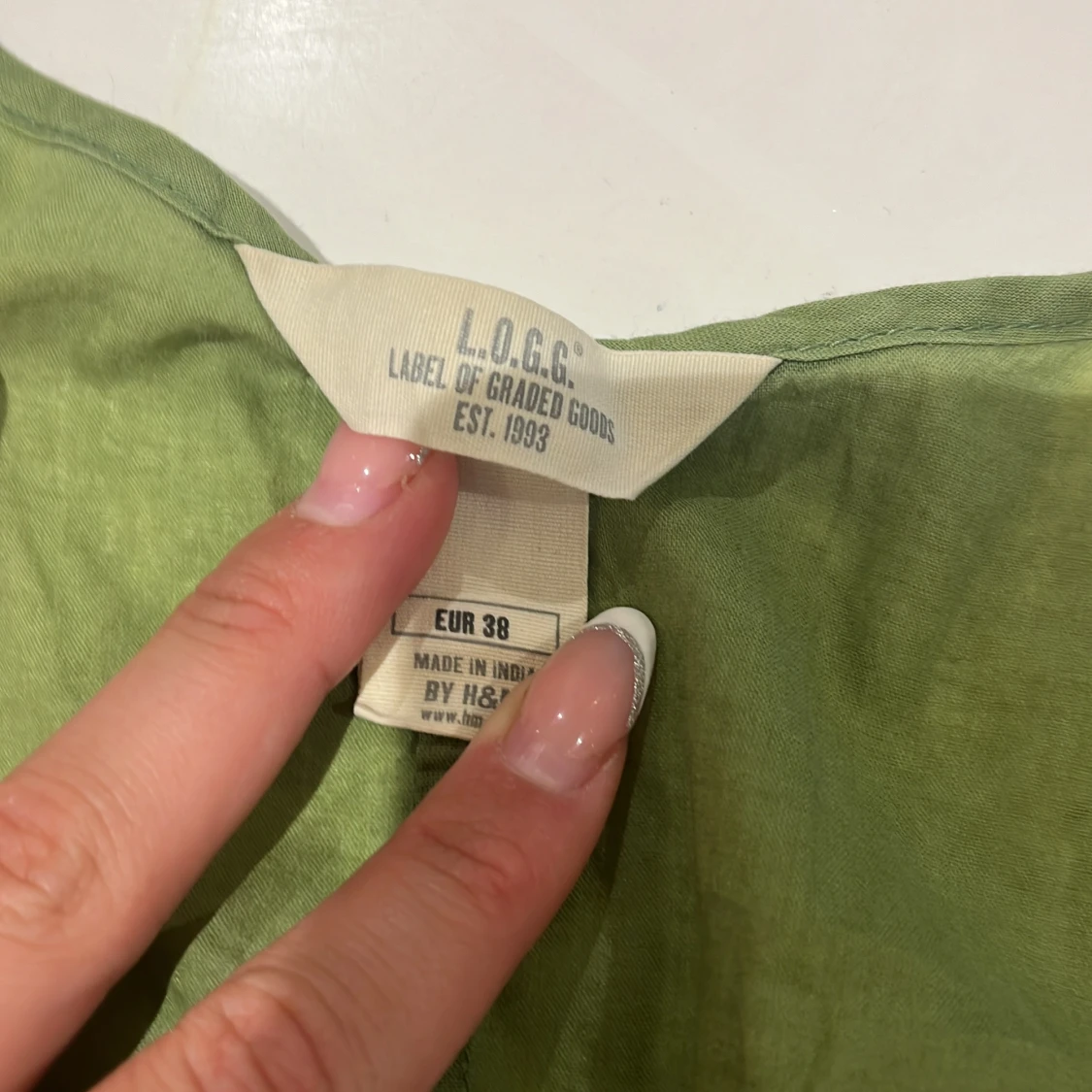 Grön bomullsklänning från L.O.G.G. - 1