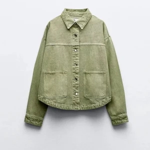 jeansjacka SÖKER - söker en grön jeansjacka från zara i storlek XS