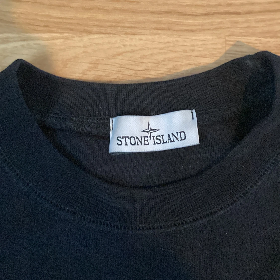 Svart tröja från Stone Island - 2