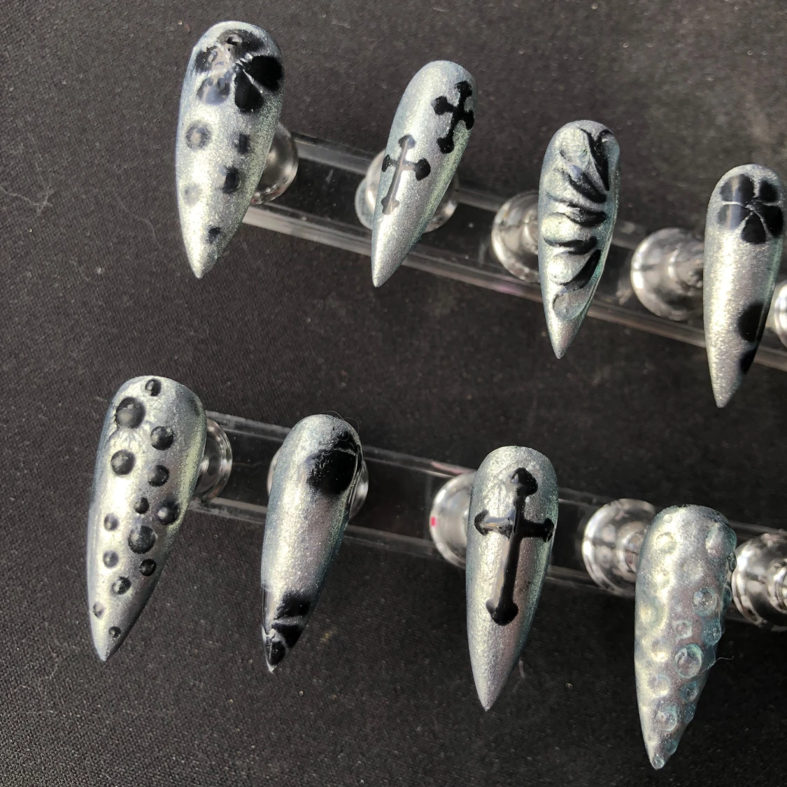 Handgjorda lösnaglar  - 1