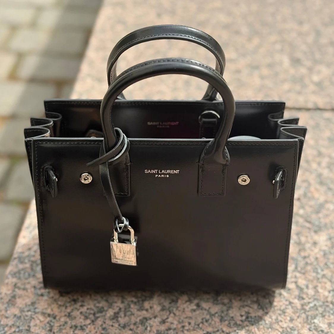 YSL Svart handväska från Saint Laurent