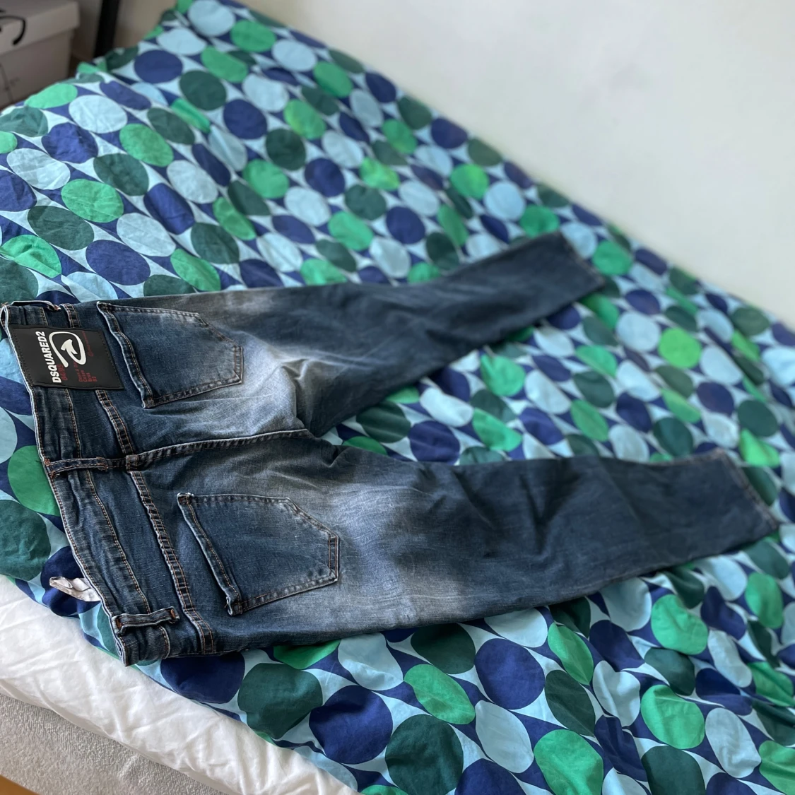 Dsquared2 blå jeans med slitningar - 1