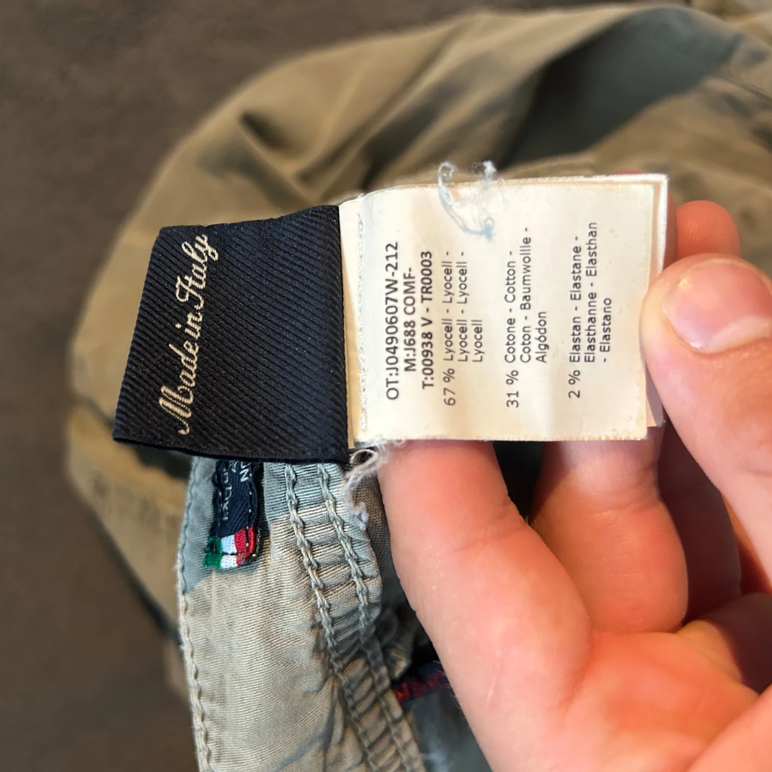 Gråa Jacob Cohen Jeans waxed byxor - 3