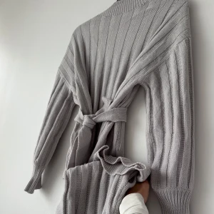 Topp o byxor set stickad  - Stickat set