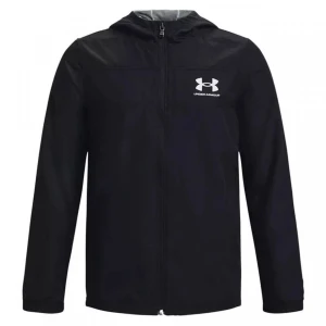 Under armour windbreaker - Säljer min svarta under armour jacka jag köpte ny av en vän men har aldrig haft användning av den. Knappt använd tror jag haft den i max en dag. Priset är inte hugget i sten så kom med pris🤝
