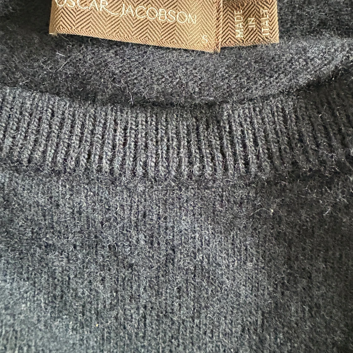 Blå ulltröja från Oscar Jacobson - 3