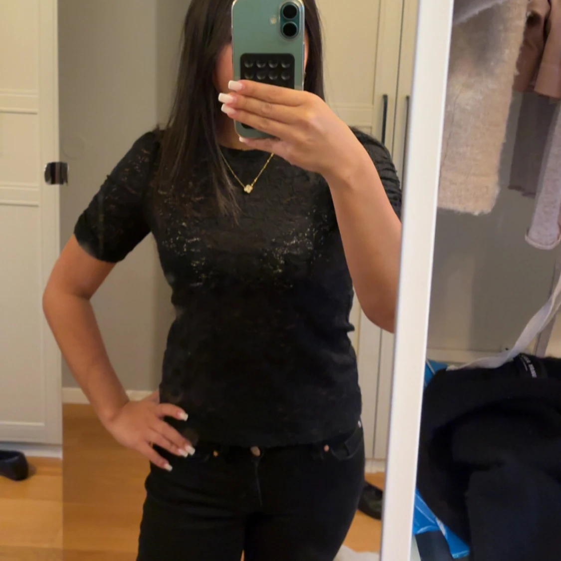 Svart spetsblus från Kappahl - 1