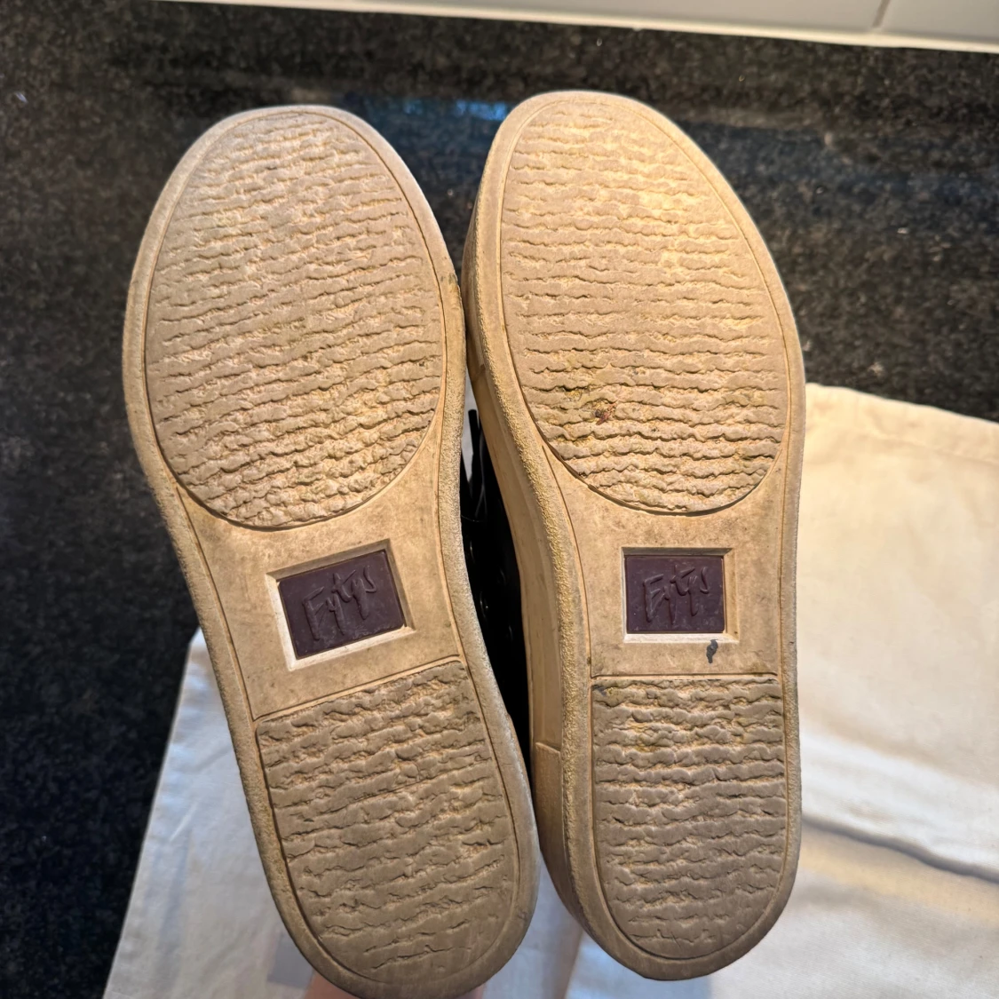 Svarta sneakers från Eytys - 3