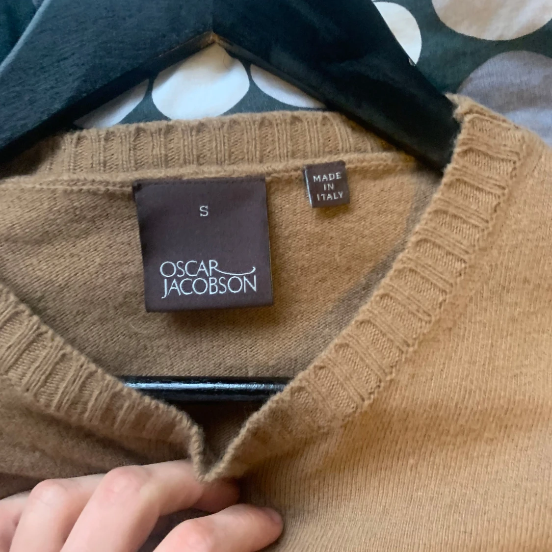 Beige kashmirtröja från Oscar Jacobson - 2