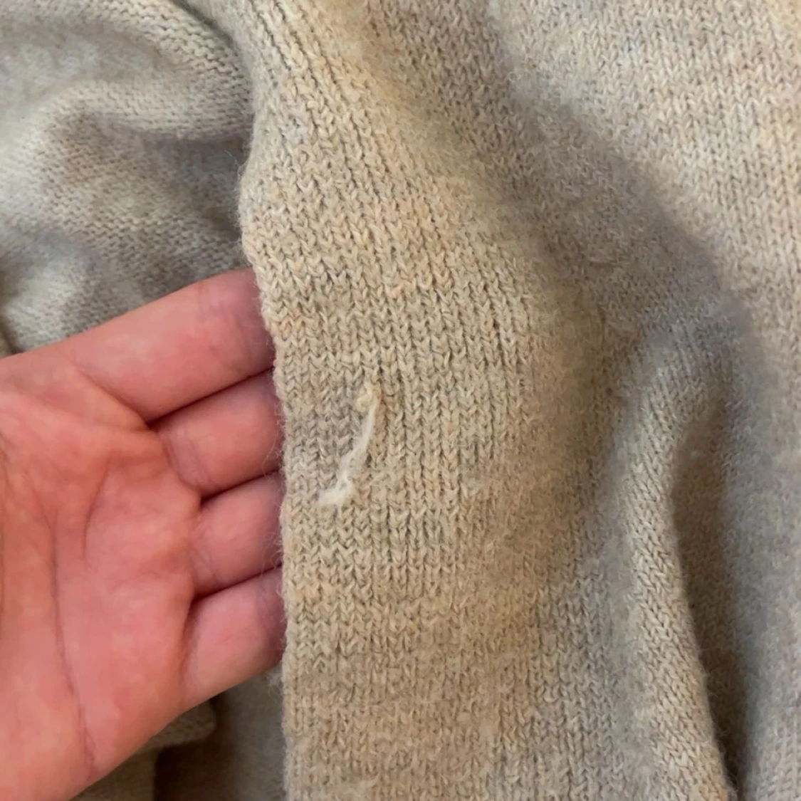 Beige Stickad cardigan - 1