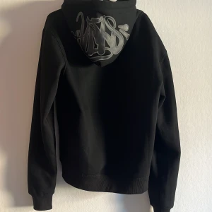 SYNA World Hoodie - Använd typ en-tvä ggr