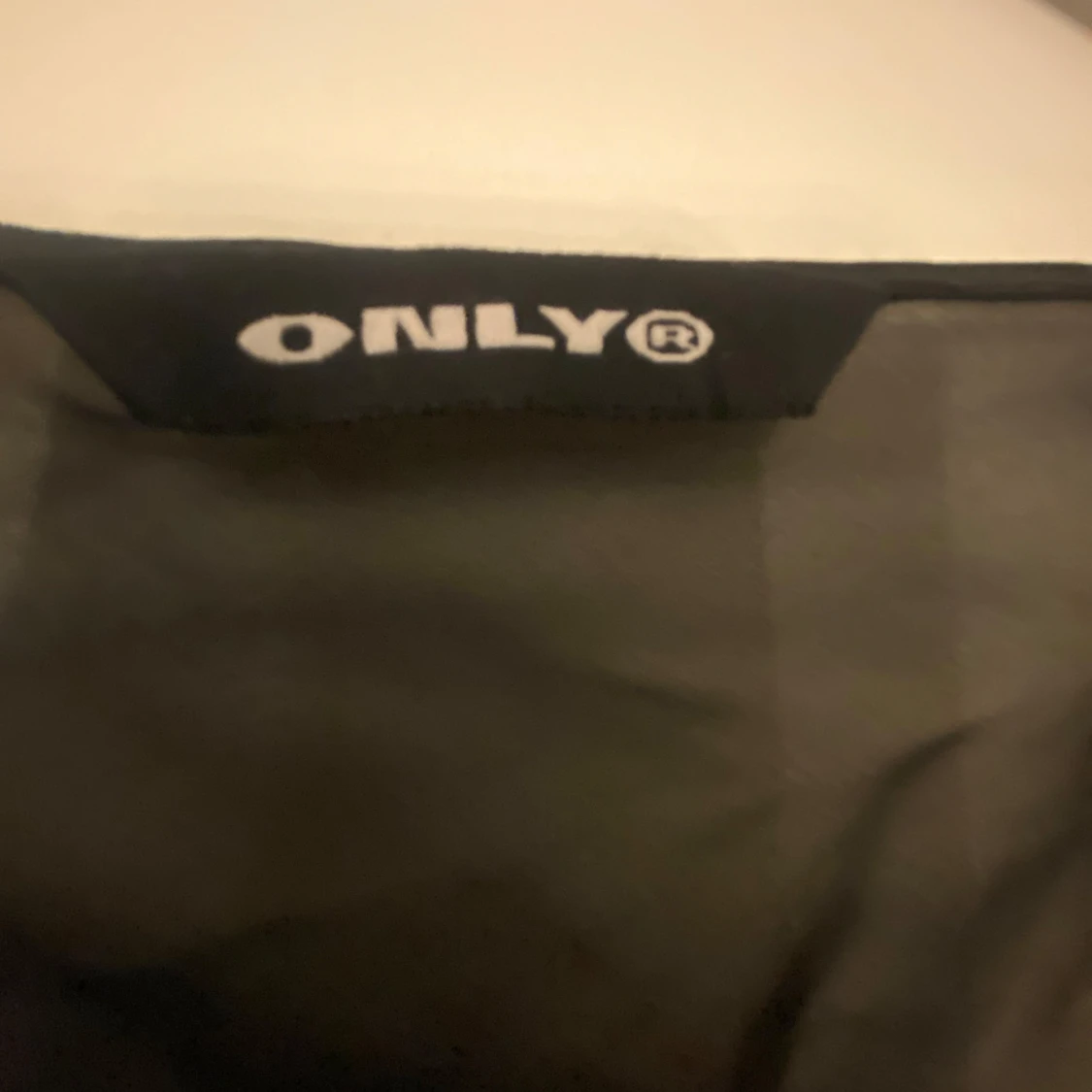 Svart transparent blus från ONLY - 2