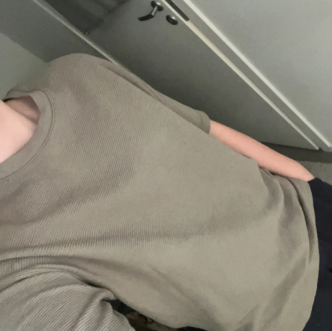 Typ oliv grön randig/sträckig t-shirt - 4