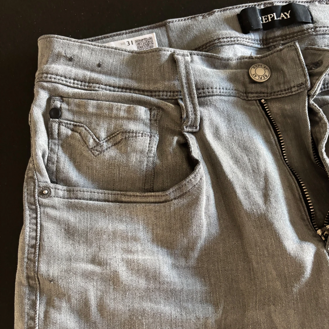 Grå jeans från Replay - 2