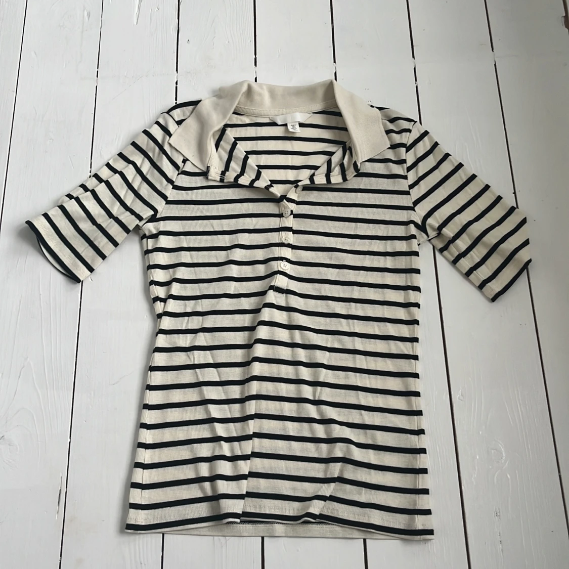 Randig pikétröja från H&M, S