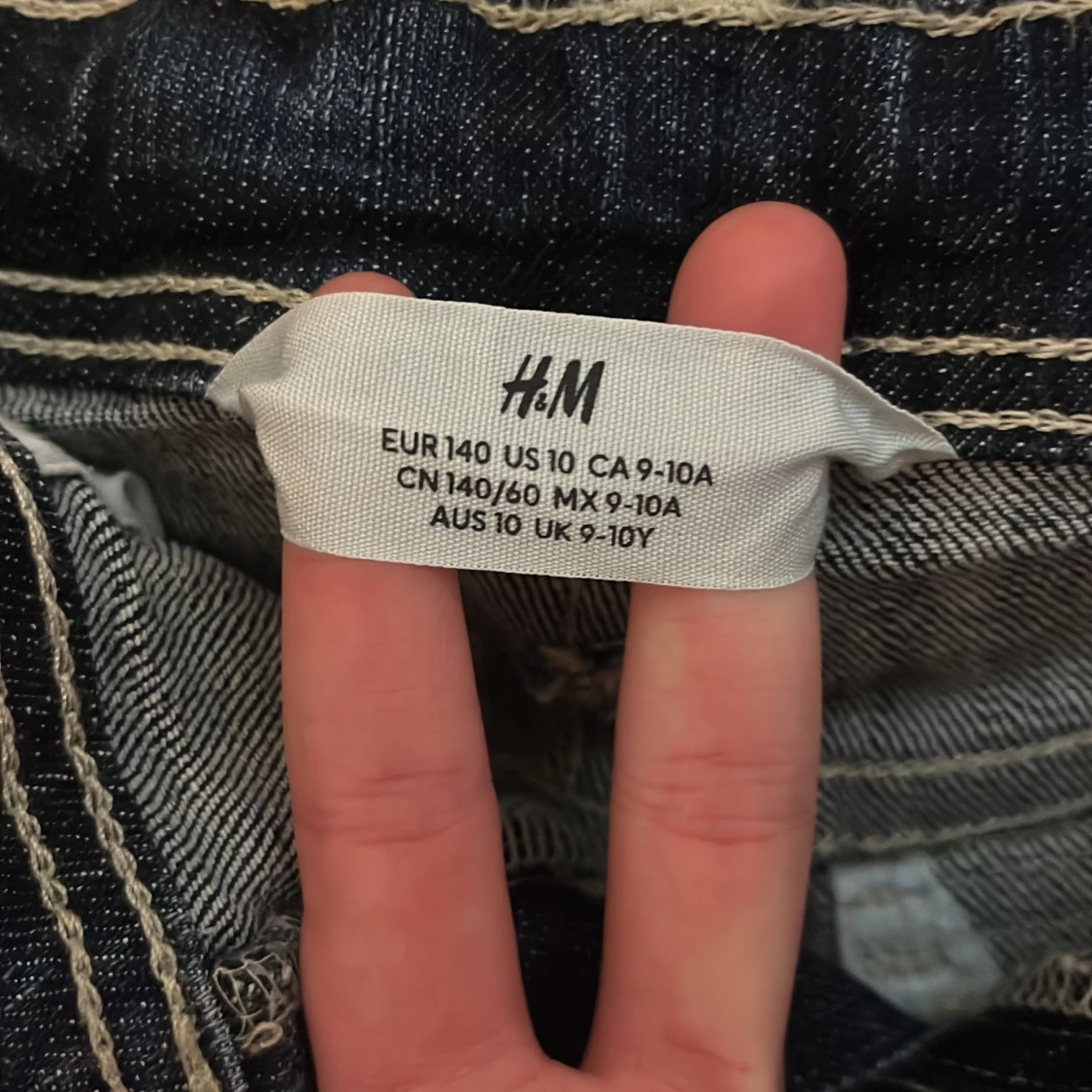 Mörkblå jeansshorts från H&M - 2